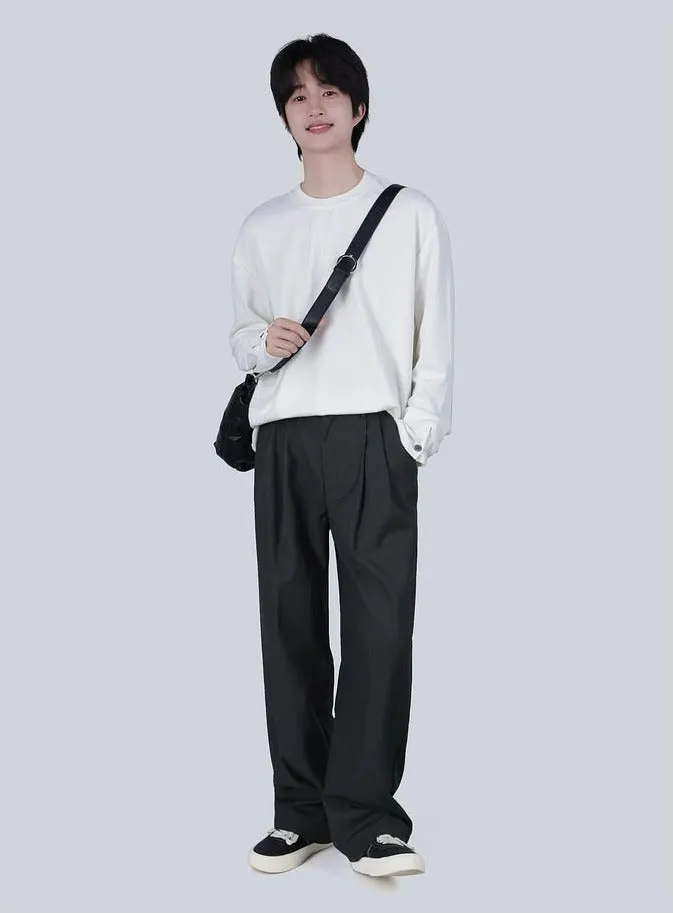 Classic Pleated Trousers with Side Pockets