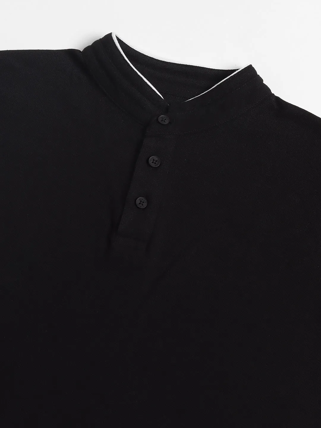 Men's Solid Black Polo Collar T-shirt