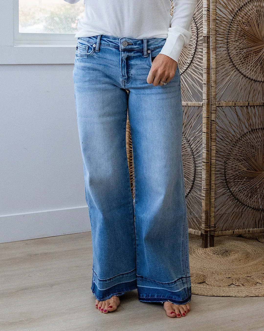 NEW! KanCan Greta Released Hem Wide Leg Jeans