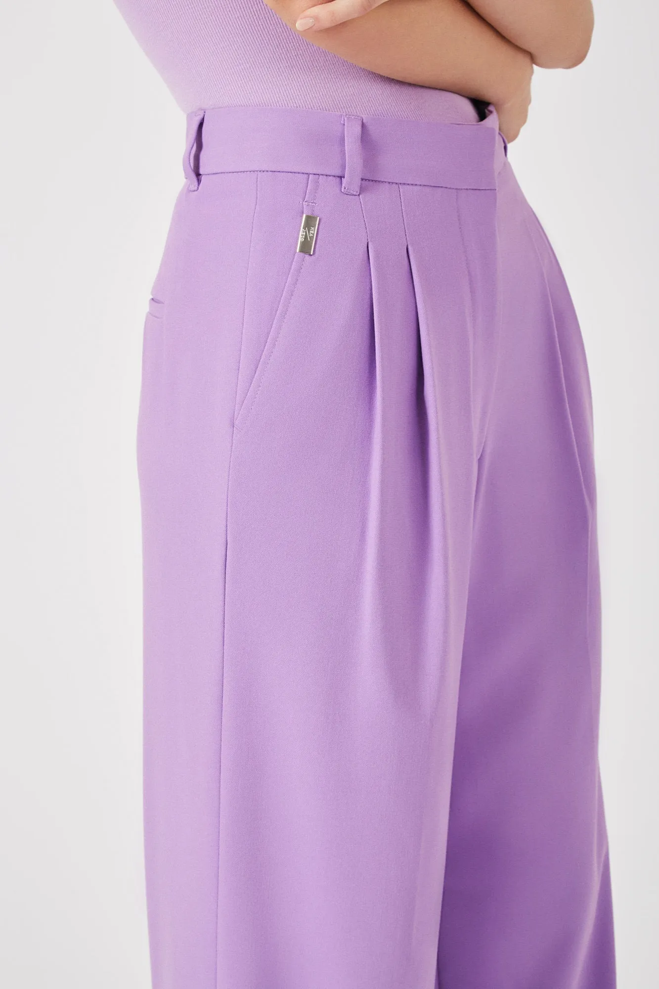 The Maccaden - Radiant Orchid Pleated Viscose Trouser