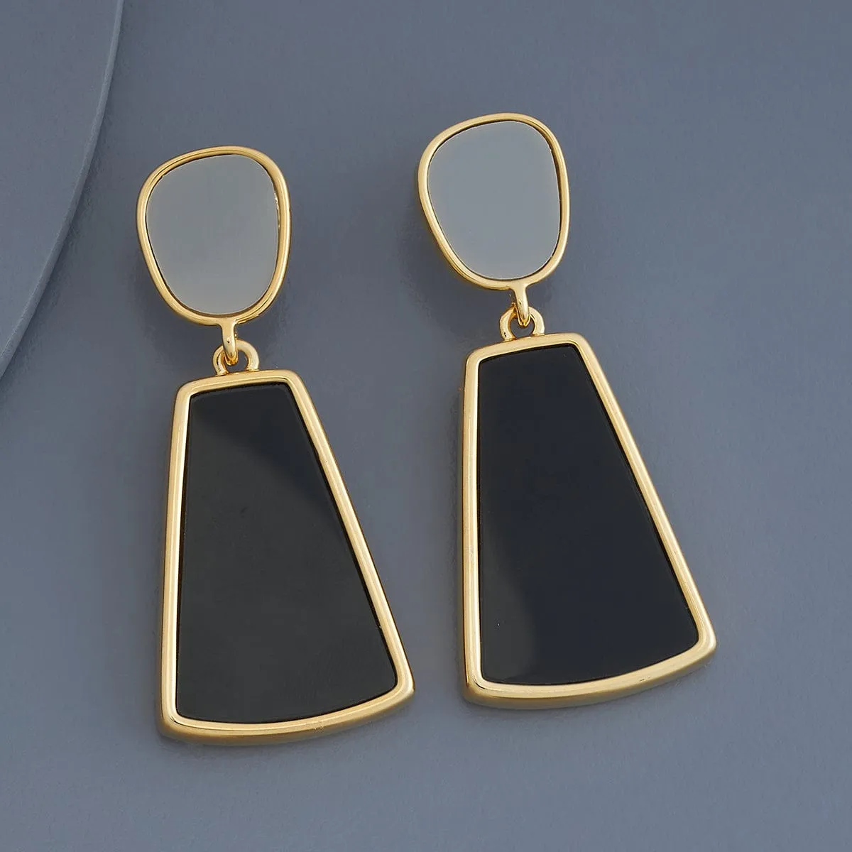 Trendy Earring 179039