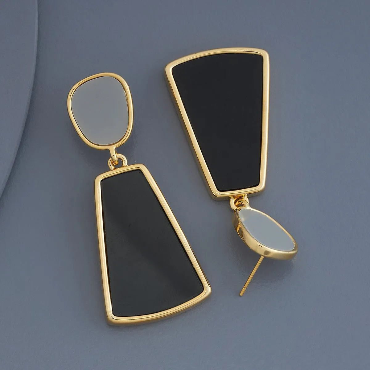 Trendy Earring 179039