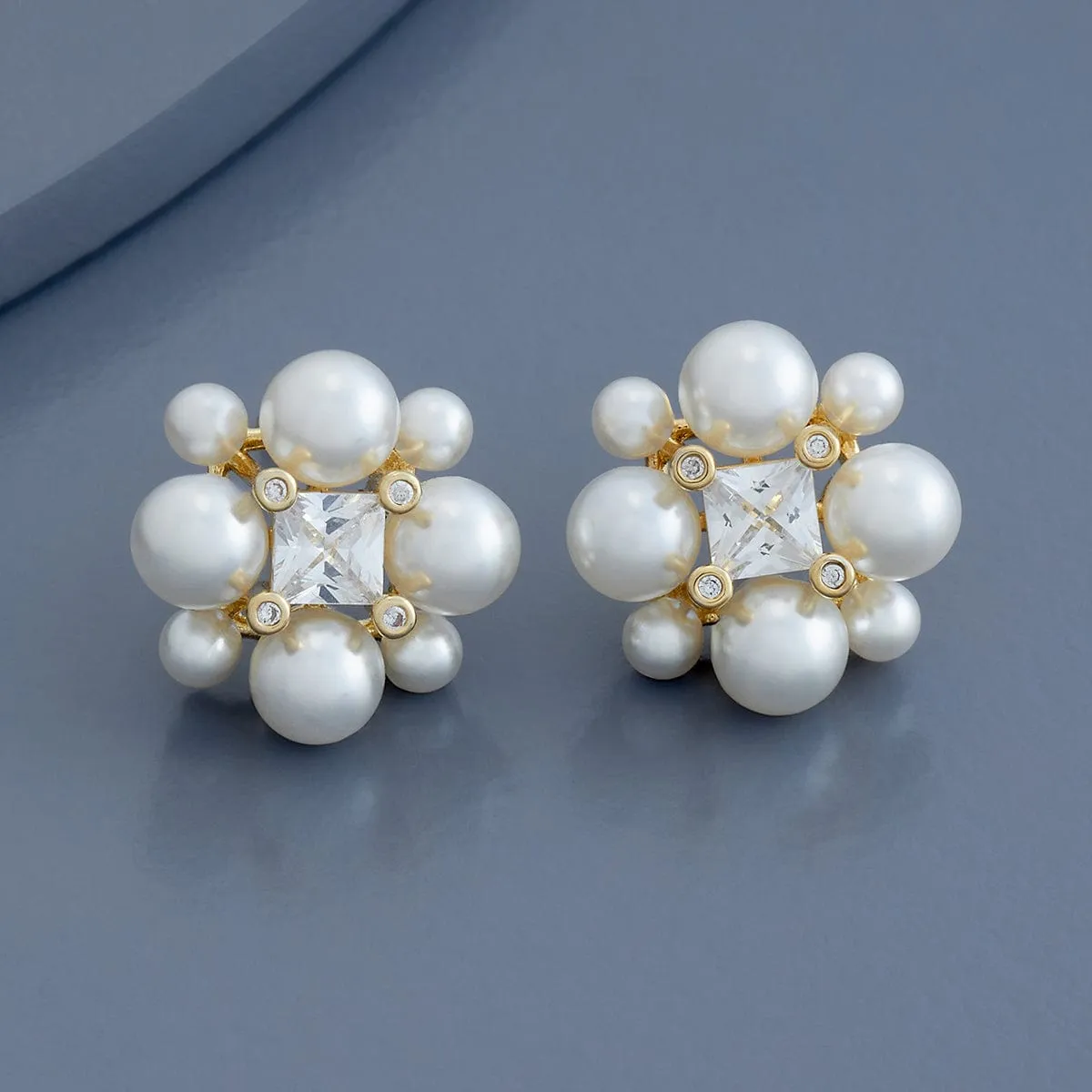 Trendy Earring 179215